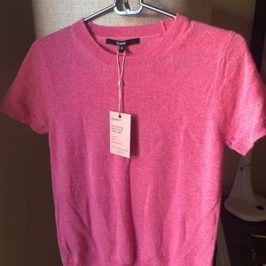 Cashmere short sleeve sweater with tags size small from Quince. Bubblegum pink.
